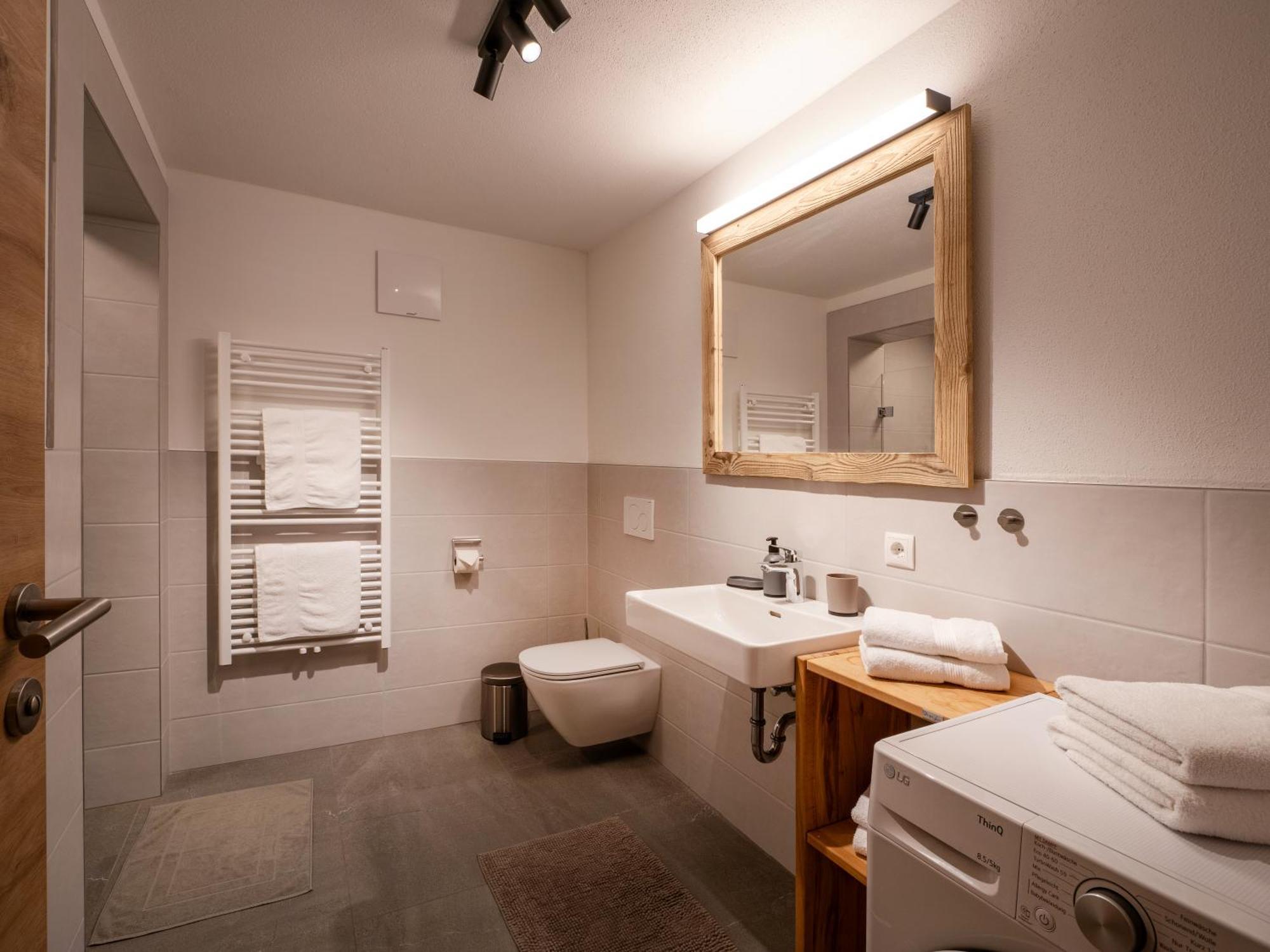 Alpine Homes - Hopfgarten Apartment